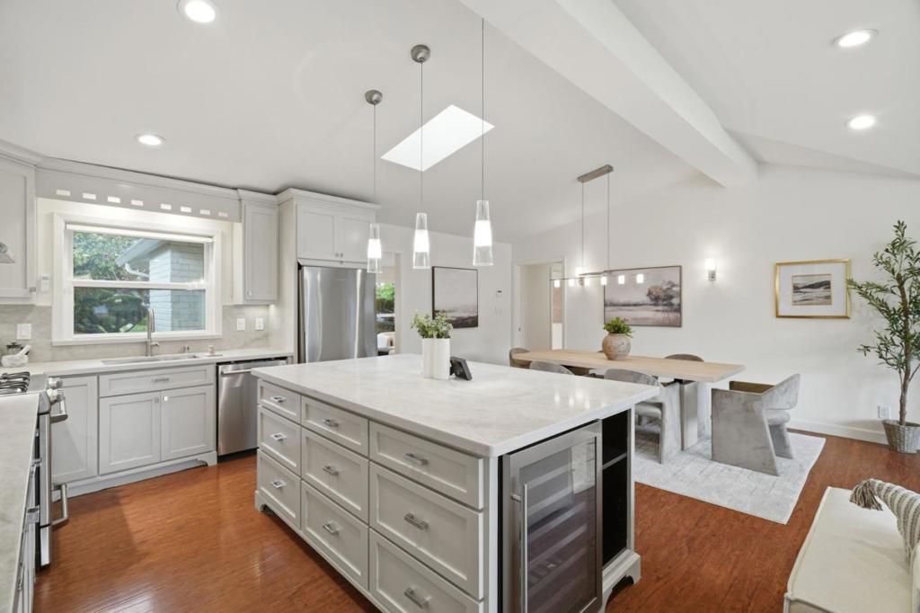 Image 8 of property listing at 1500 Brookdale Drive, San Jose, CA 95125