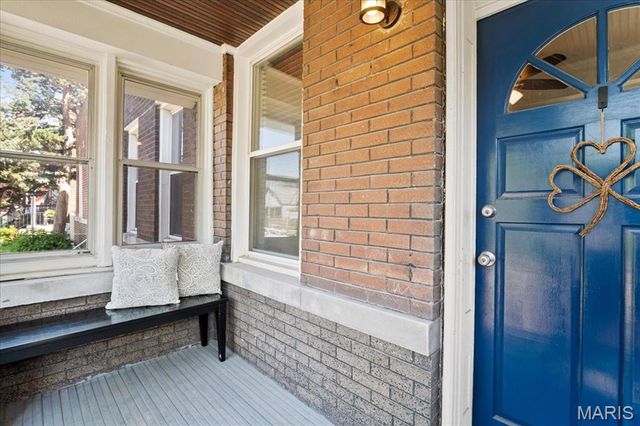 4330 Connecticut Street, St Louis, MO 63116