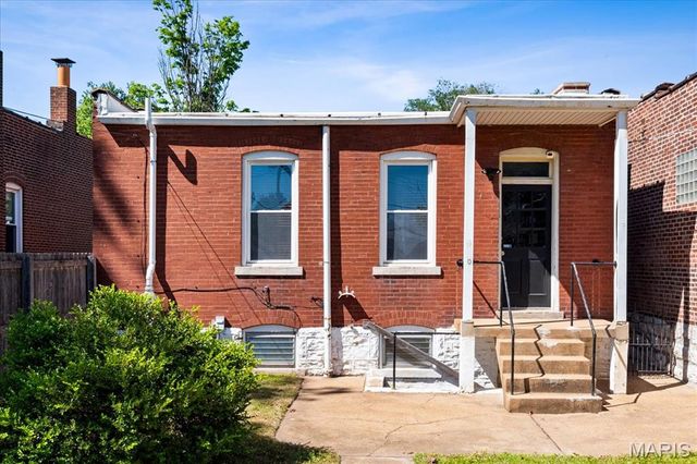 4330 Connecticut Street, St Louis, MO 63116