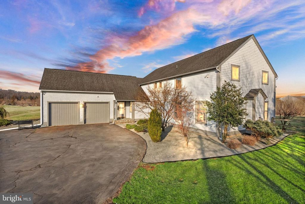 12150 PARKGATE DR, Nokesville, VA 20181