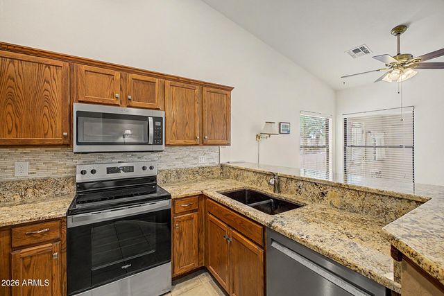 8914 E COPPER VALLEY Lane, Sun Lakes, AZ 85248