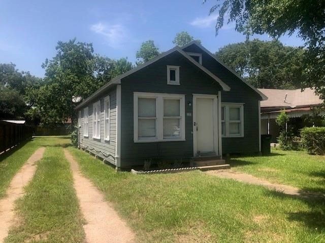 603 Lundy Street, El Campo, TX 77437