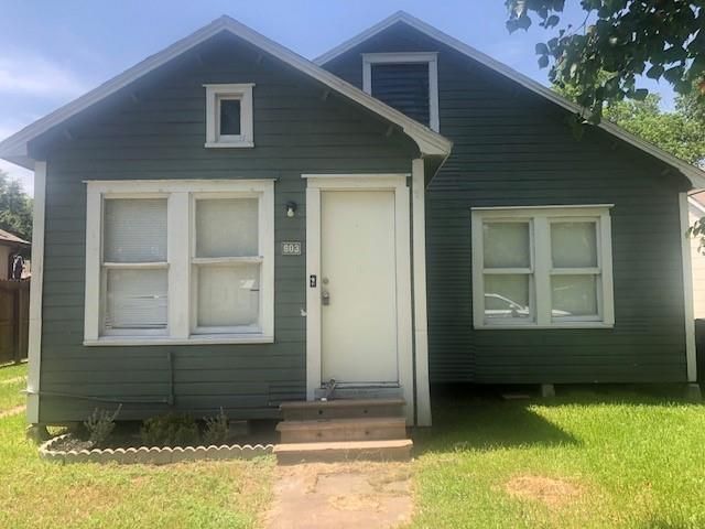 603 Lundy Street, El Campo, TX 77437