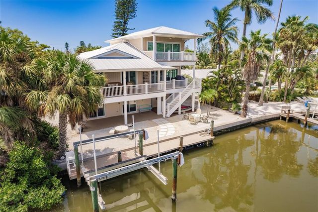 210 LAKEVIEW DRIVE, Anna Maria, FL 34216