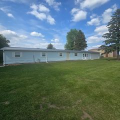 16306 W Canada Road, Polo, IL 61064