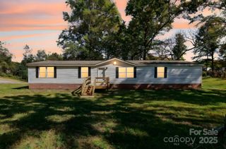 3802 Hickory Grove Road, Mount Holly, NC 28120