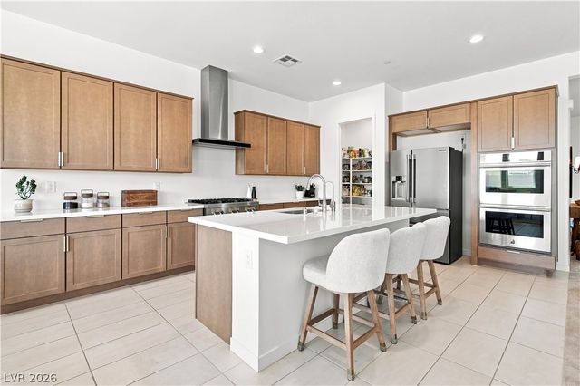 5745 North Golden Chase Court, Las Vegas, NV 89131