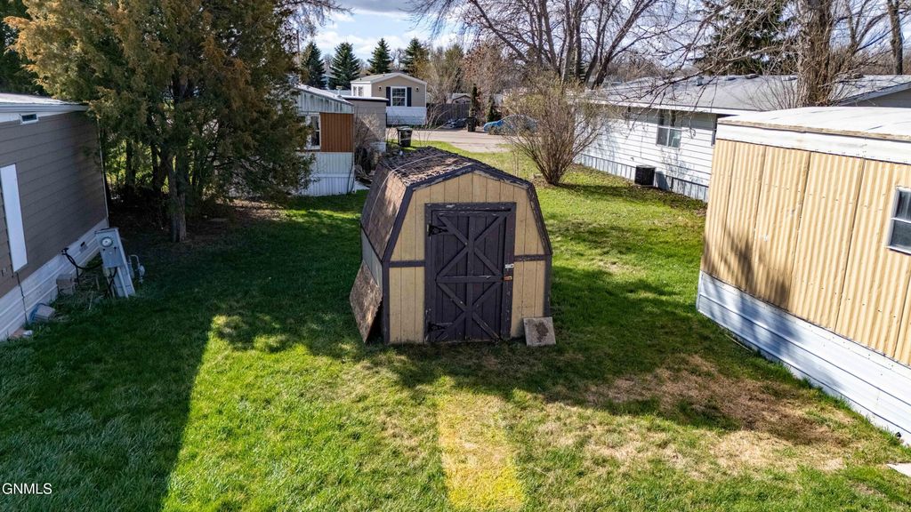 1201 Pioneer Trail, Mandan, ND 58554 photo 10