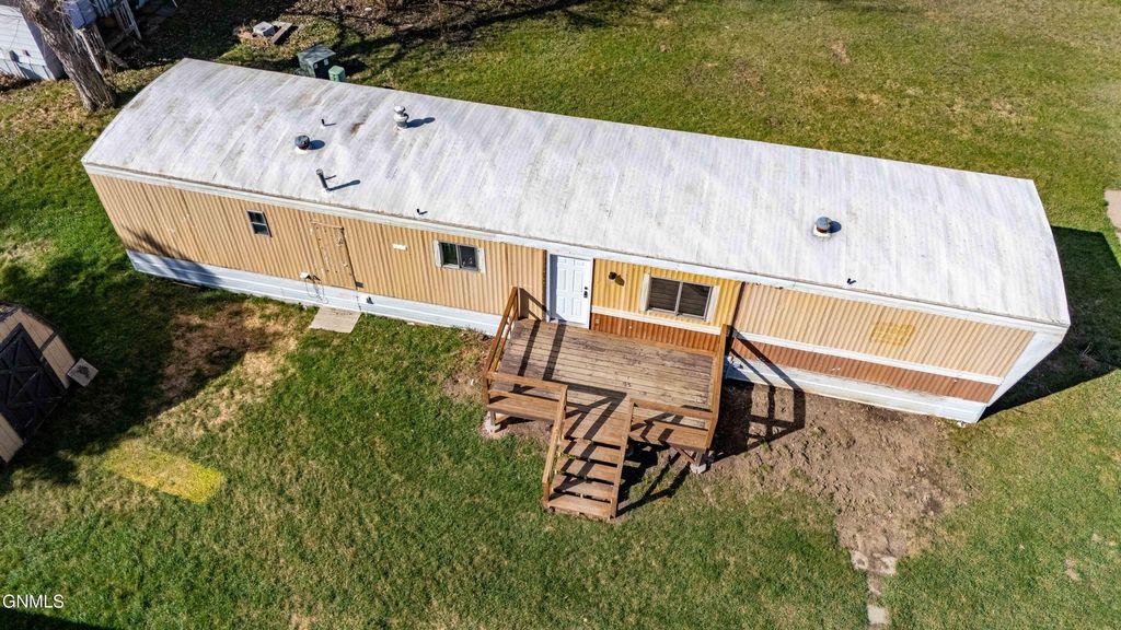 1201 Pioneer Trail, Mandan, ND 58554 photo 12
