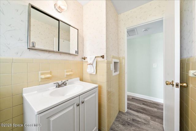 586 Lorraine Drive, Melbourne, FL 32935