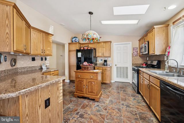 47 GREGORY DR., Williamstown, NJ 08094