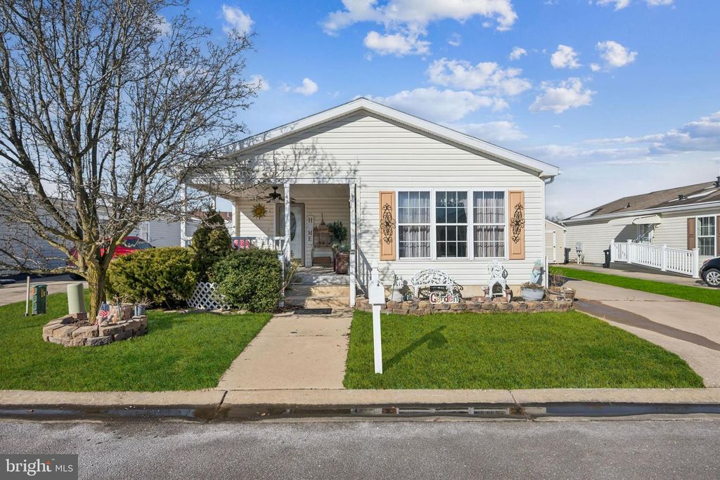 47 GREGORY DR., Williamstown, NJ 08094