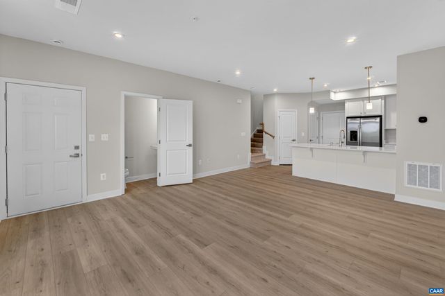 5A PERSEUS LN, Charlottesville, VA 22901