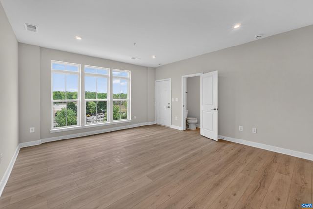 5A PERSEUS LN, Charlottesville, VA 22901