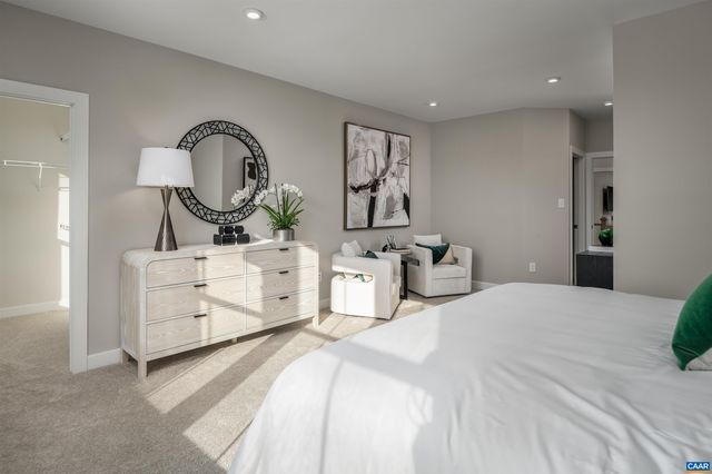 5A PERSEUS LN, Charlottesville, VA 22901