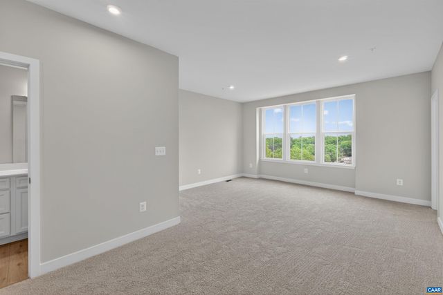 5A PERSEUS LN, Charlottesville, VA 22901