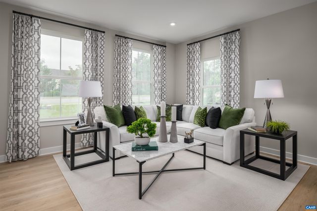 5A PERSEUS LN, Charlottesville, VA 22901
