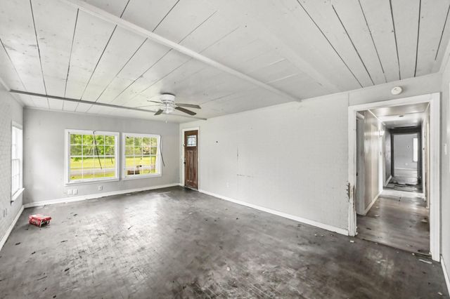 615 Stella Street, Baytown, TX 77520