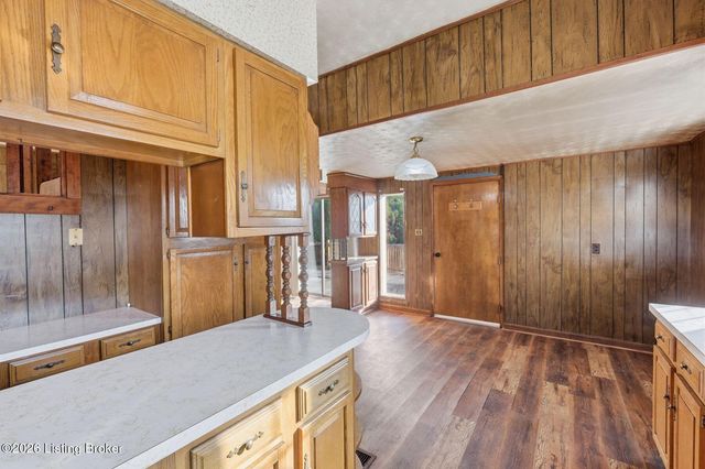 6307 Highway 329, Crestwood, KY 40014