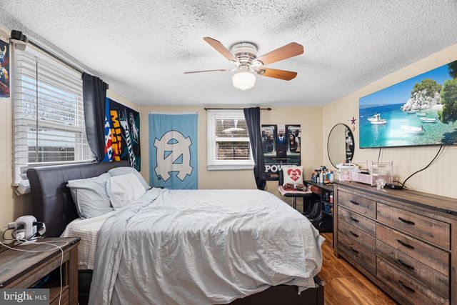 4429 ROSELYN LN, Bensalem, PA 19020