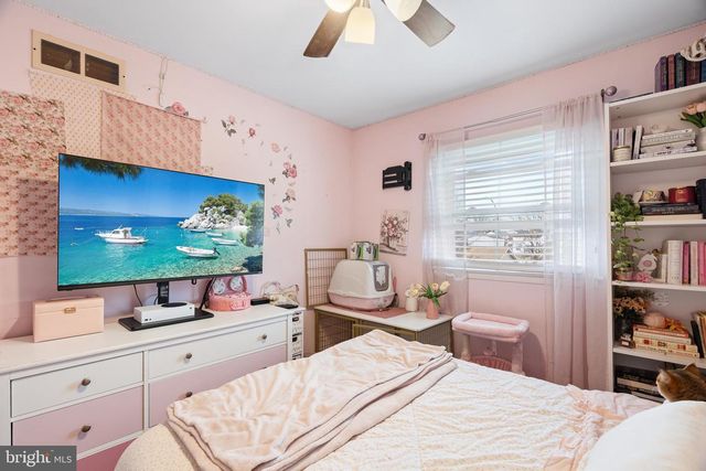 4429 ROSELYN LN, Bensalem, PA 19020