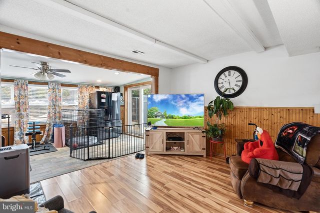 4429 ROSELYN LN, Bensalem, PA 19020