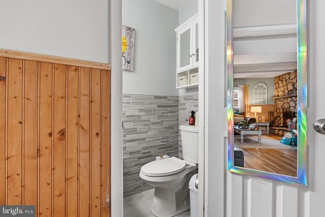 4429 ROSELYN LN, Bensalem, PA 19020