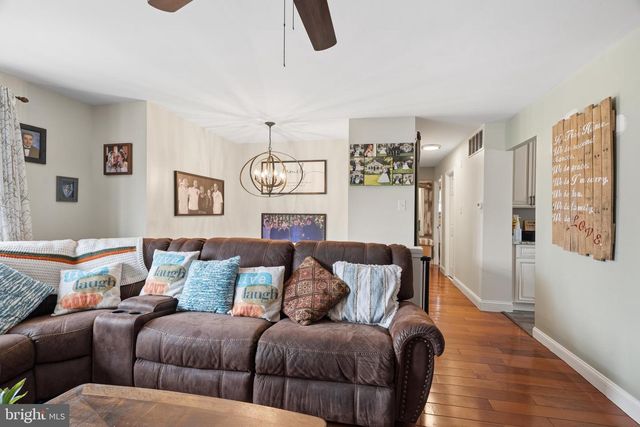 4429 ROSELYN LN, Bensalem, PA 19020