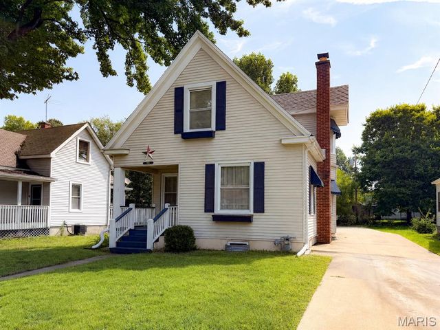 904 Troy Road, Edwardsville, IL 62025