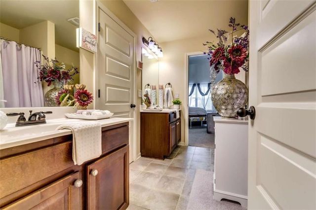 1405 Rainey Way, Hampton, GA 30228