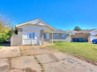 3261 S Madole Boulevard, Oklahoma City, OK 73159