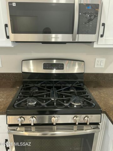 4441 E 4th Street, Tucson, AZ 85711