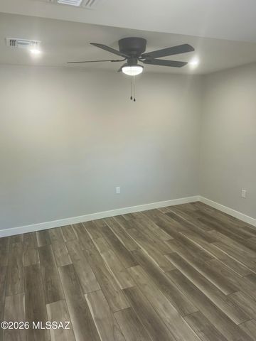 4441 E 4th Street, Tucson, AZ 85711