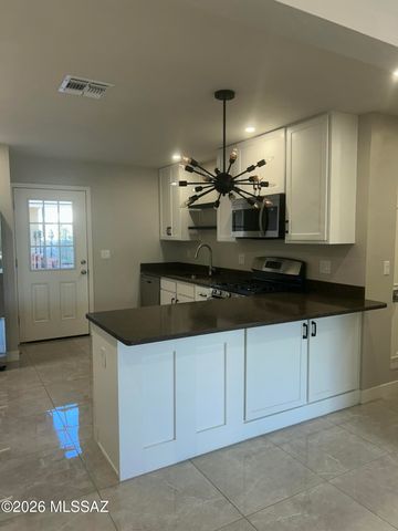 4441 E 4th Street, Tucson, AZ 85711