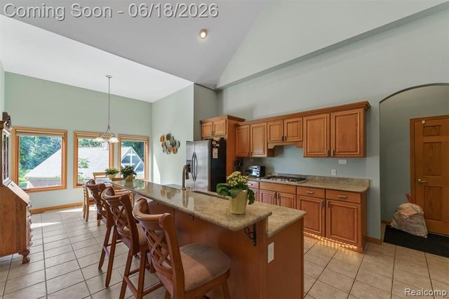 5715 Crest Court, Dexter, MI 48130