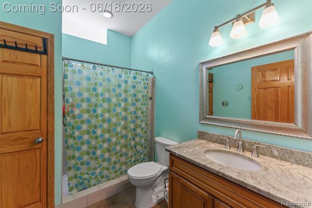 5715 Crest Court, Dexter, MI 48130
