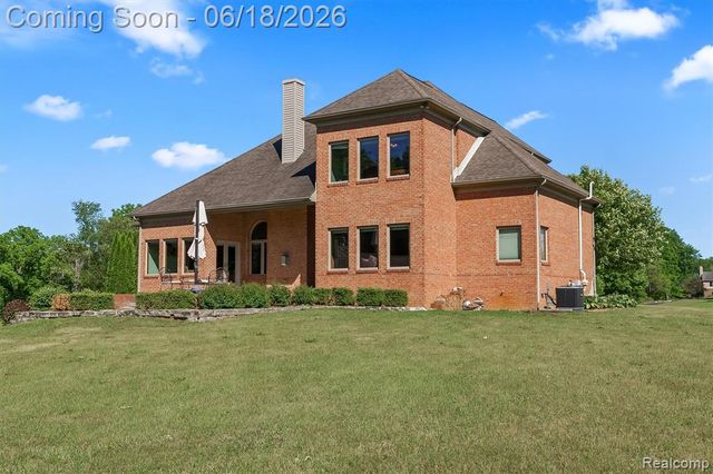 5715 Crest Court, Dexter, MI 48130