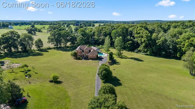 5715 Crest Court, Dexter, MI 48130