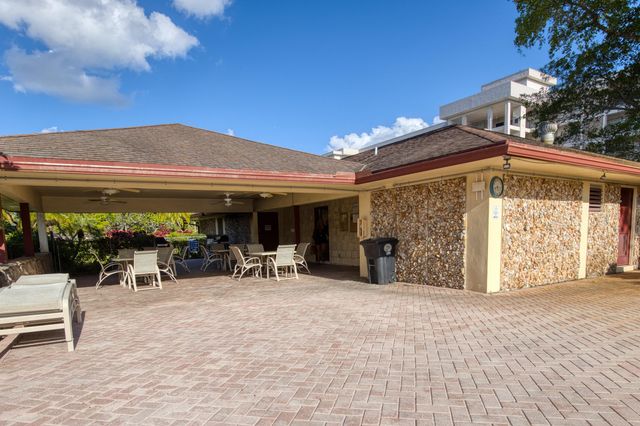 2950 N Palm Aire Drive 205, Pompano Beach, FL 33069