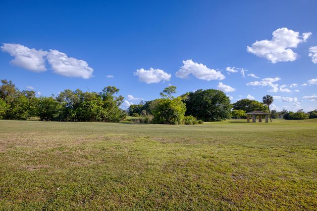 2950 N Palm Aire Drive 205, Pompano Beach, FL 33069