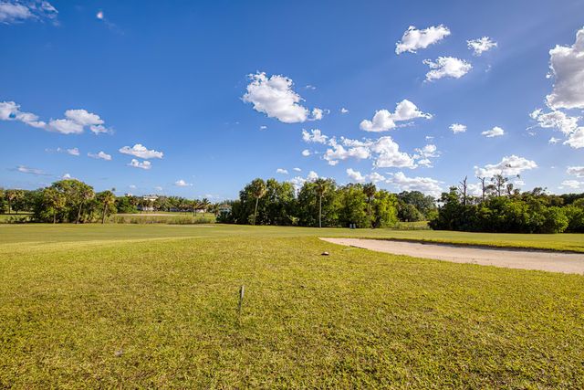 2950 N Palm Aire Drive 205, Pompano Beach, FL 33069