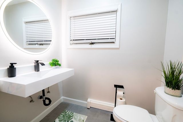 2 Turning Mill Lane 1, Quincy, MA 02169