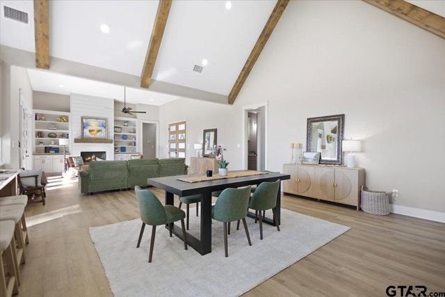 12181 Oak Grove Dr., Tyler, TX 75706