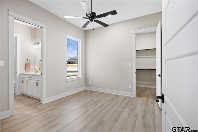 12181 Oak Grove Dr., Tyler, TX 75706