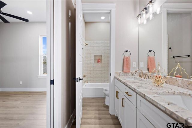 12181 Oak Grove Dr., Tyler, TX 75706