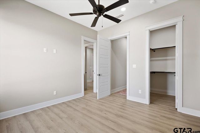 12181 Oak Grove Dr., Tyler, TX 75706