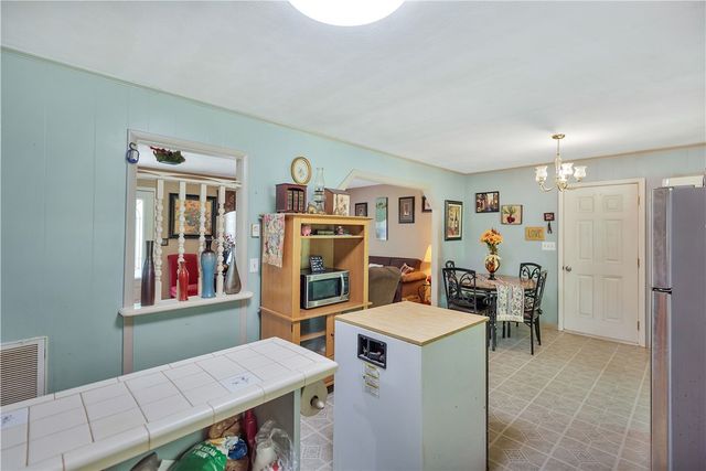 225 Meadowlark Drive, Walhalla, SC 29691