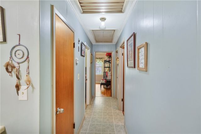 225 Meadowlark Drive, Walhalla, SC 29691