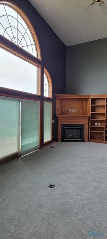 1326 Pine Valley Drive, Bowling Green, OH 43402