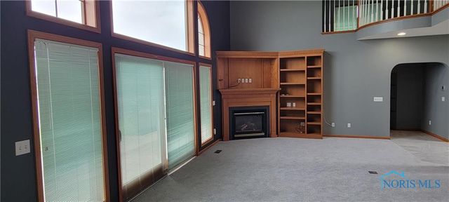 1326 Pine Valley Drive, Bowling Green, OH 43402